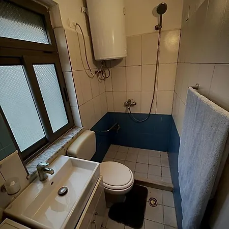 Διαμέρισμα Santa Apartment, Τίρανα