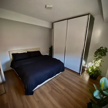 Santa Apartment, Daire